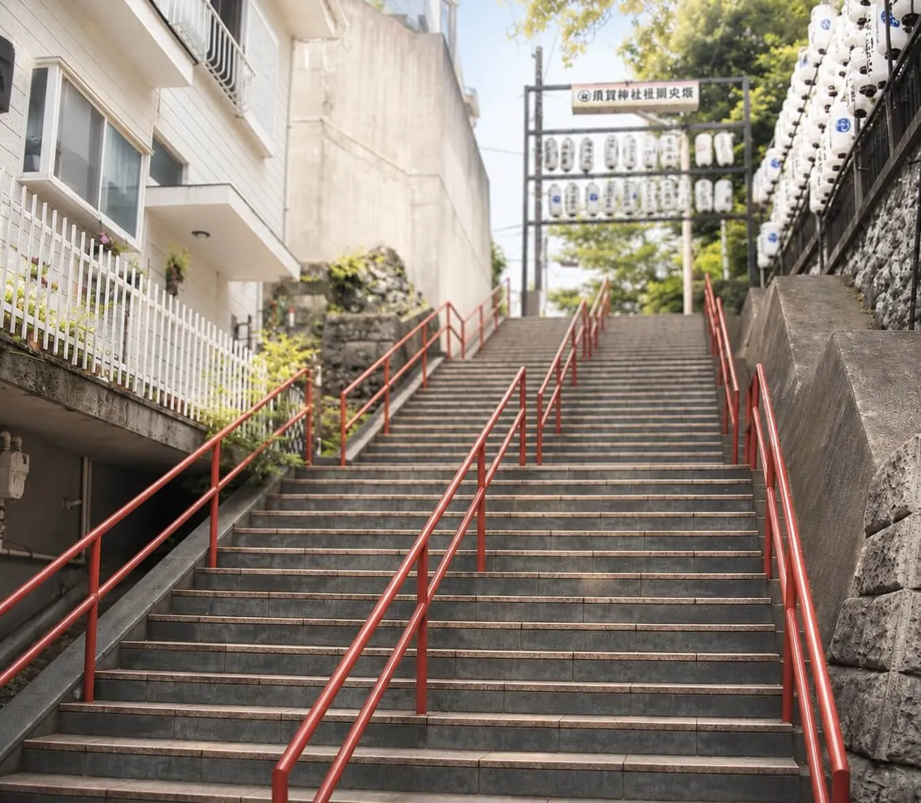 須賀神社 男坂